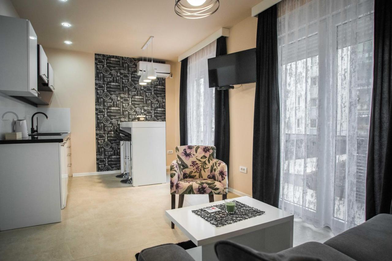 Apartmani Mis ชาบาซ ภายนอก รูปภาพ
